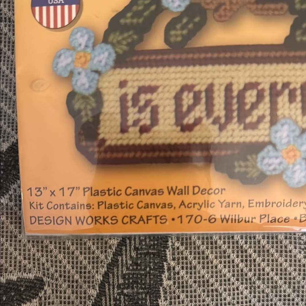 Design Works Crafts Plastic Canvas Wall Decor - Picture 2 of 3